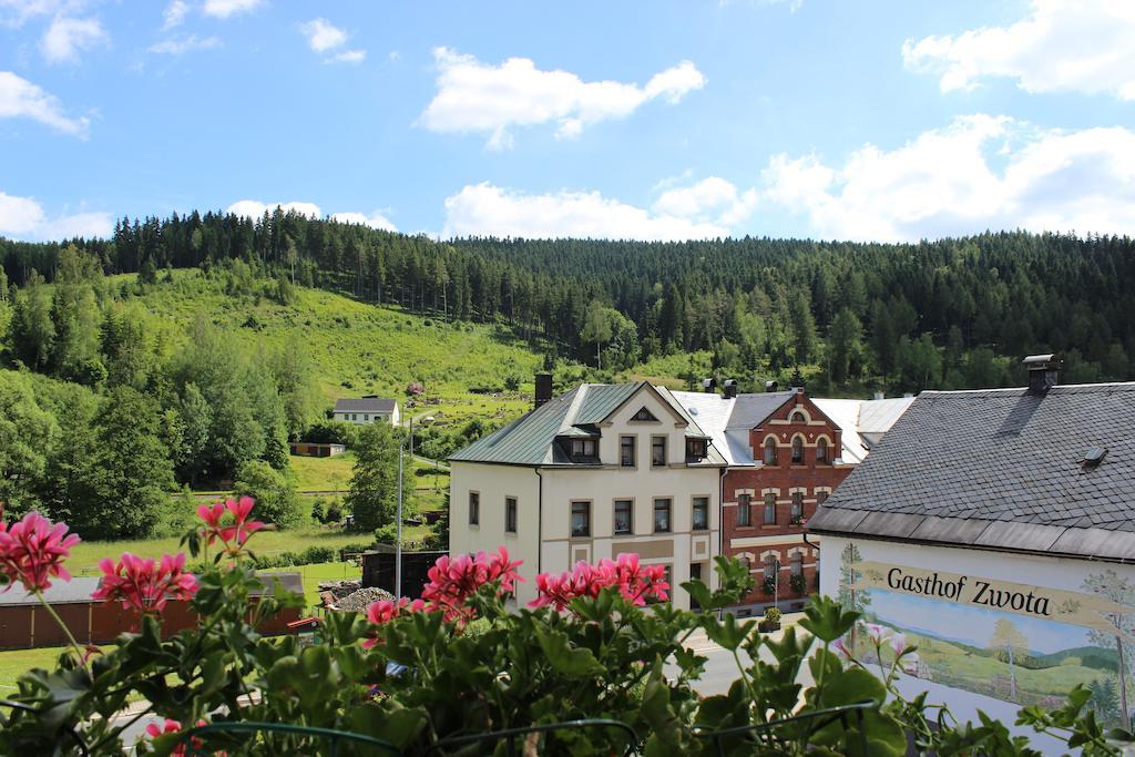 קלינגנתאל Landhotel Gasthof Zwota מראה חיצוני תמונה